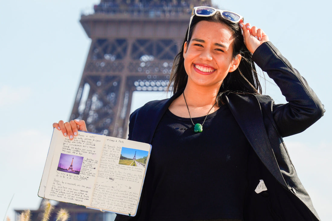 Amazonense de 15 anos representa o Brasil em eventos sobre infância e liderança na França